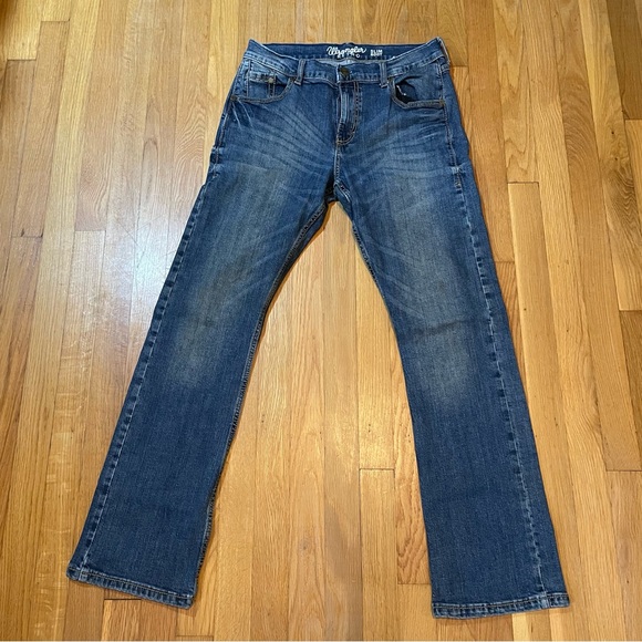 Men’s 30x32 Wrangler retro slim fit jeans - Picture 3 of 6